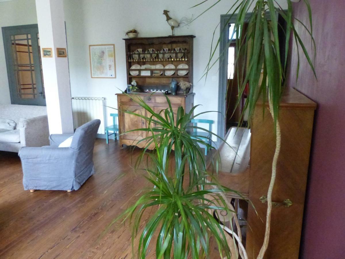 Les Volets Bleus Hotel Le Perreon Ngoại thất bức ảnh